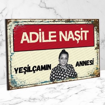 Yeşilçamın Annesi Adile Naşit Retro Ahşap Poster