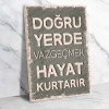 Doğru Yerde Vazgeçmek..  Ahşap Retro Poster