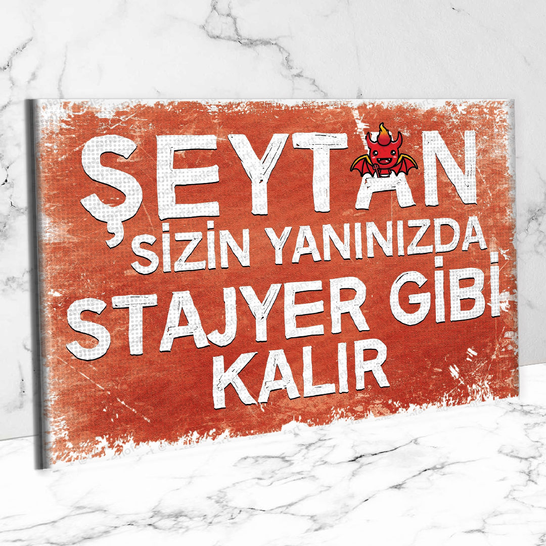 Şeytan sizin yanınızda... Ahşap Retro Poster