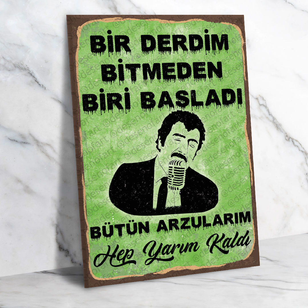 Bir Derdim Bitmeden Biri Başladı Bütün Arzularım Hep Yarım Kaldı Müslüm Gürses